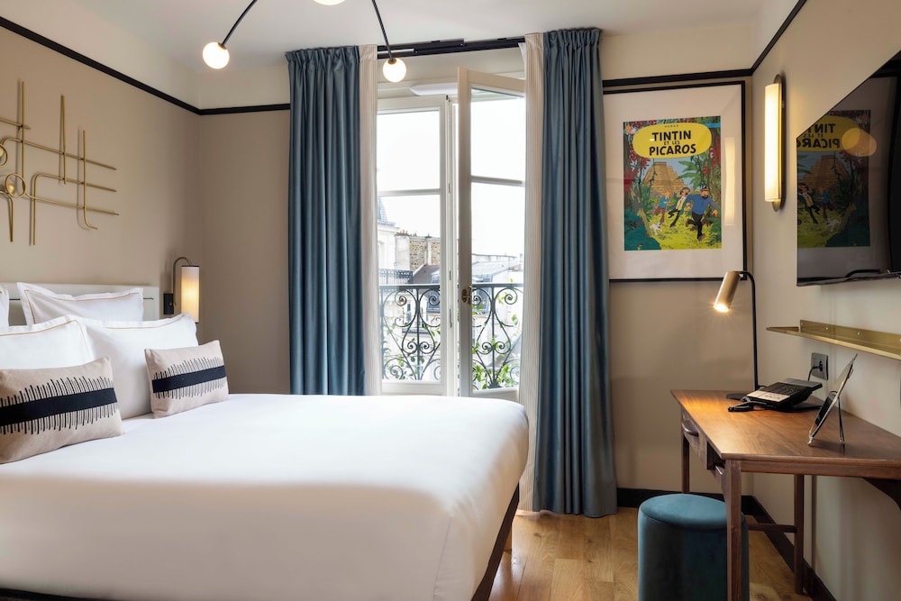 Classic Double Room, City View