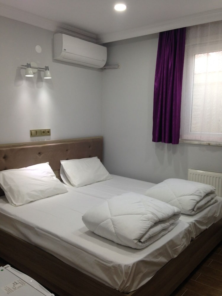 Premium House photo 1