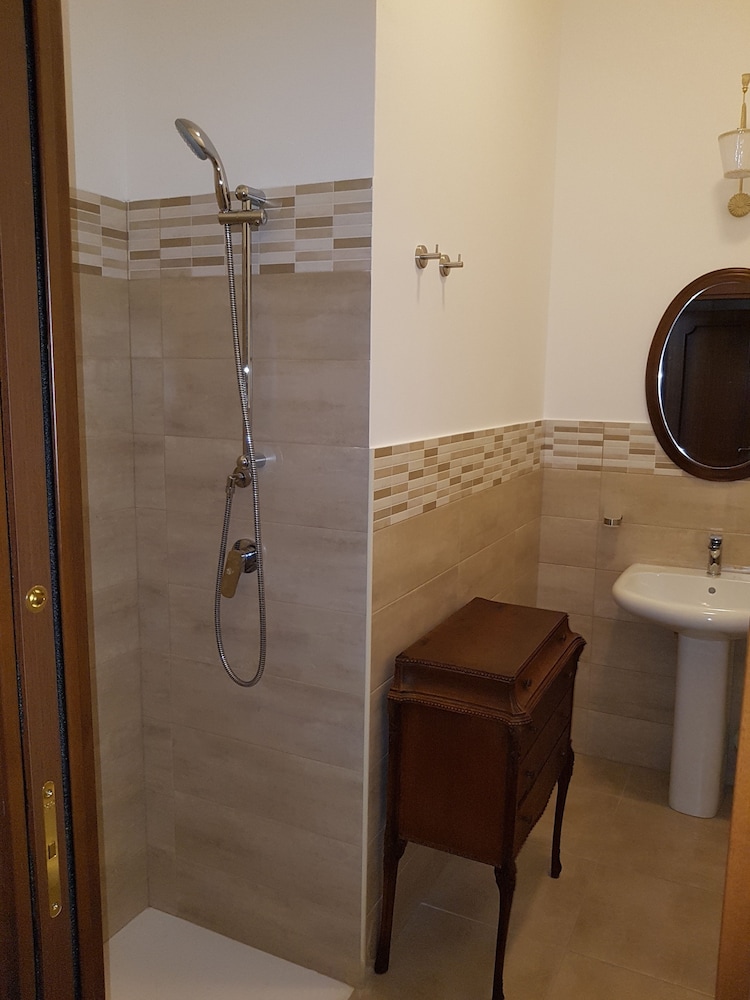 Double Or Twin Room photo 3