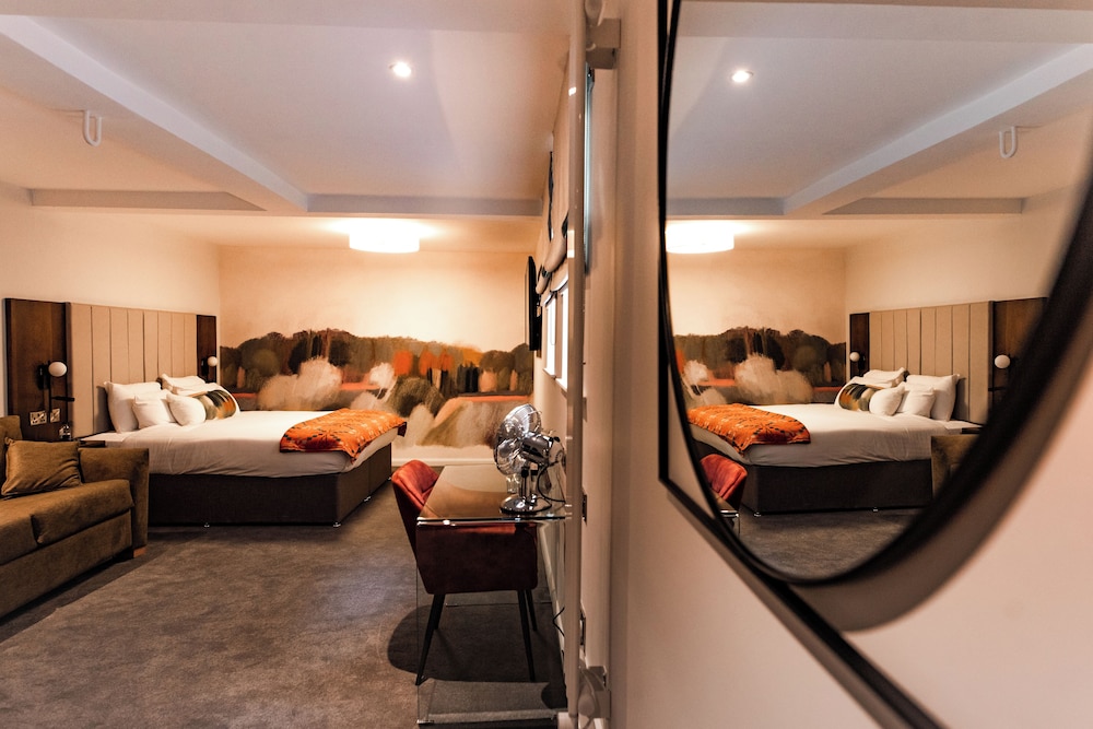 Luxury Triple Room, 1 Bedroom, Ground Floor - Photo 3