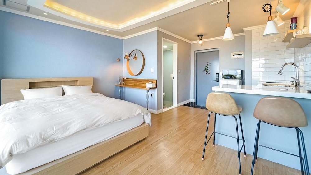 Basic Room, 1 Bedroom (Darjeeling 402 (Ocean View)) photo 3
