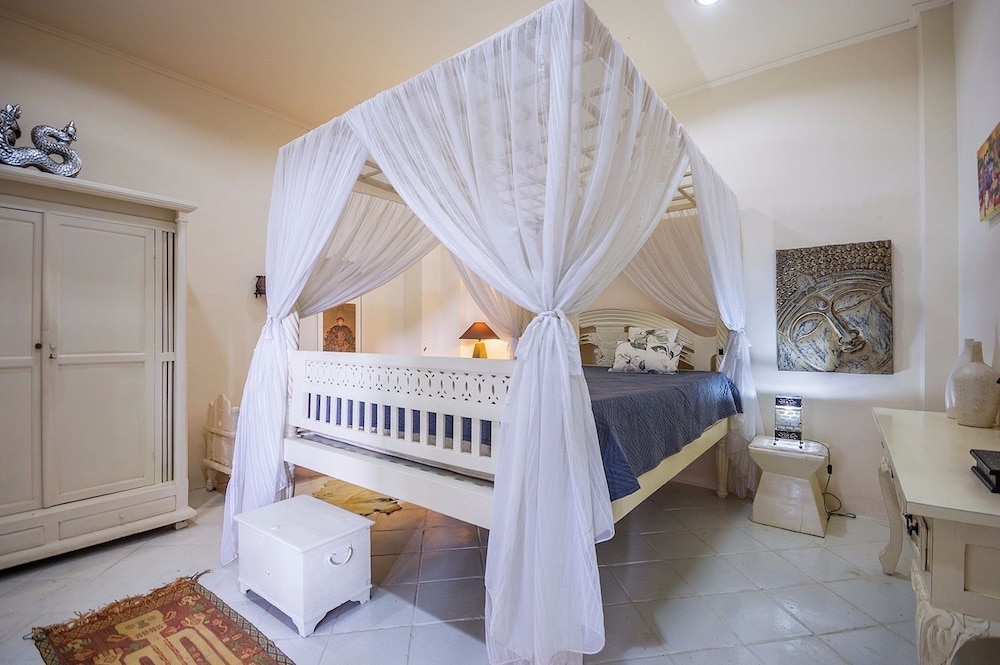 Villa, 5 Bedrooms photo 1