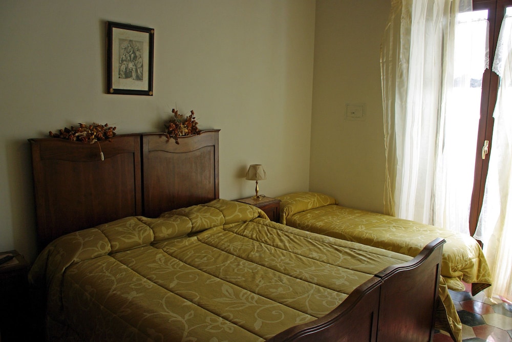 Triple Room photo 2