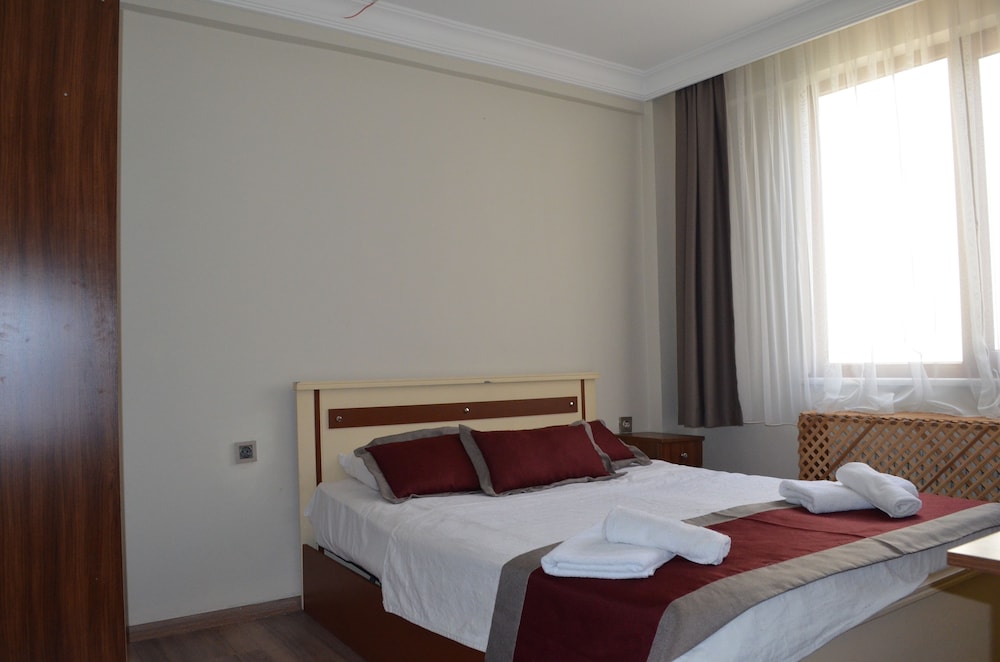 Standard Double Room, City View photo 1