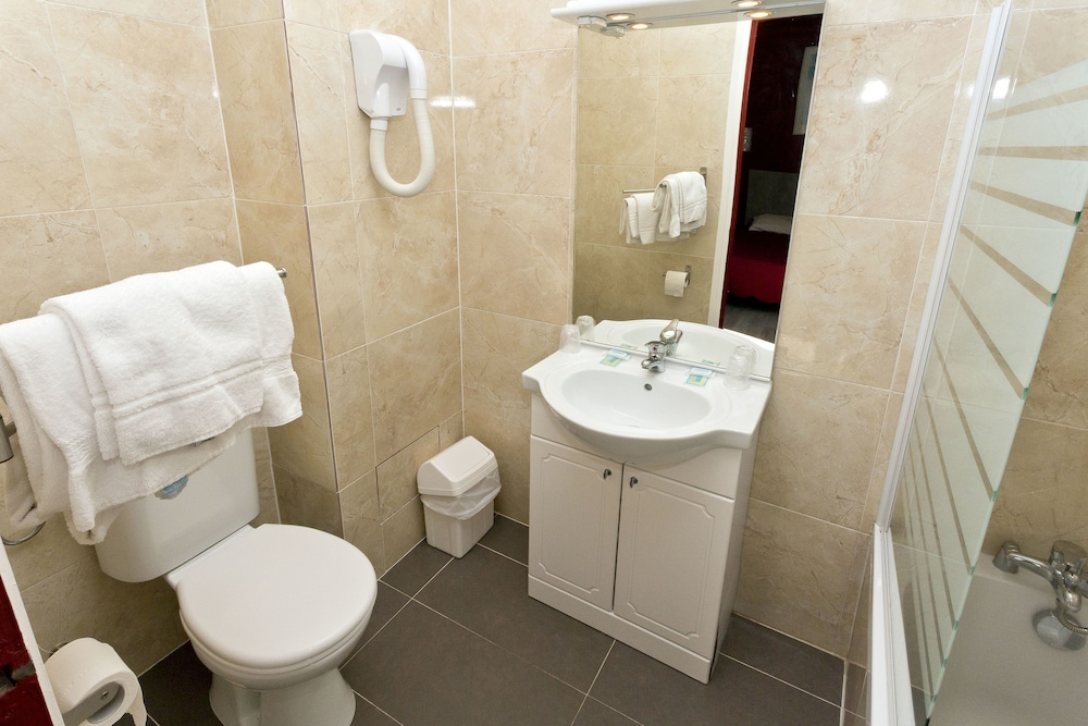 Single Room photo 3