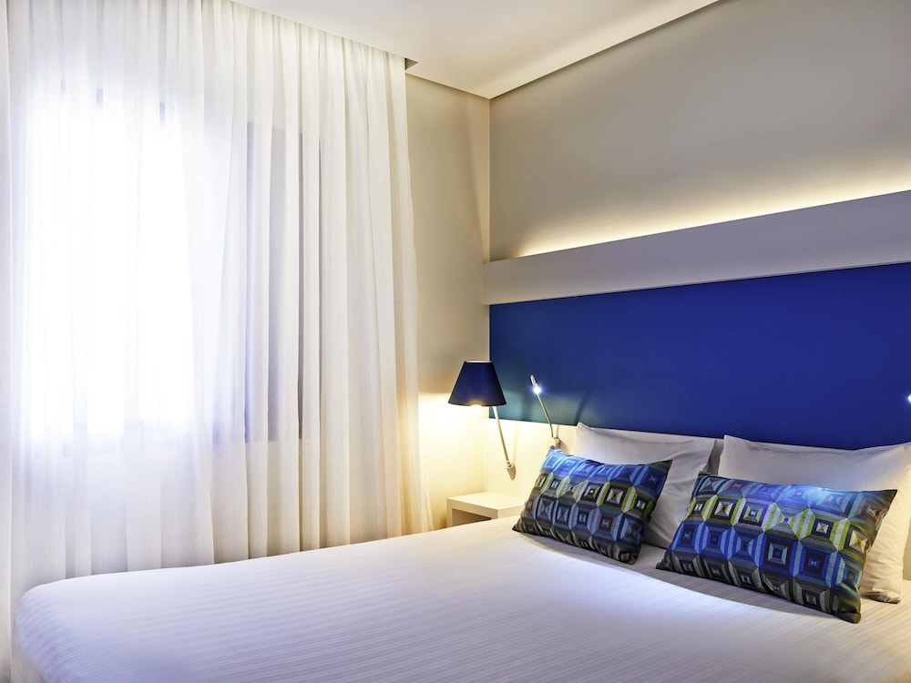 Apartamento Premium, 1 cama casal 1 sofá cama na sala e 1 banheiro - Photo 1