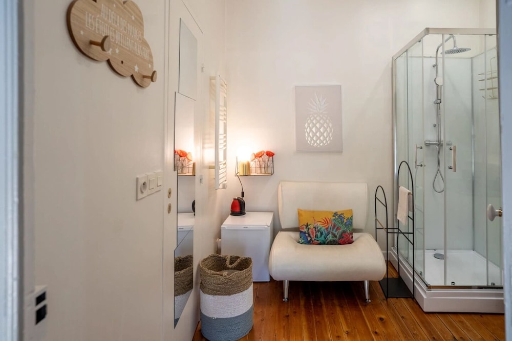 Deluxe Double Room, City View photo 2