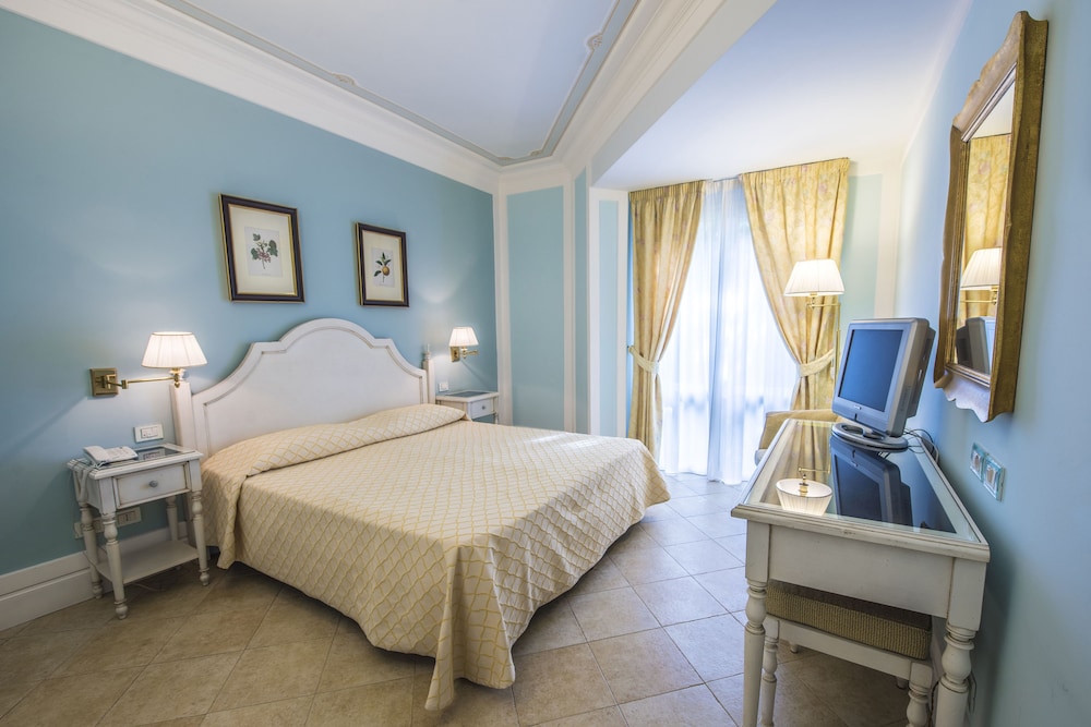 Superior Room - Photo 6