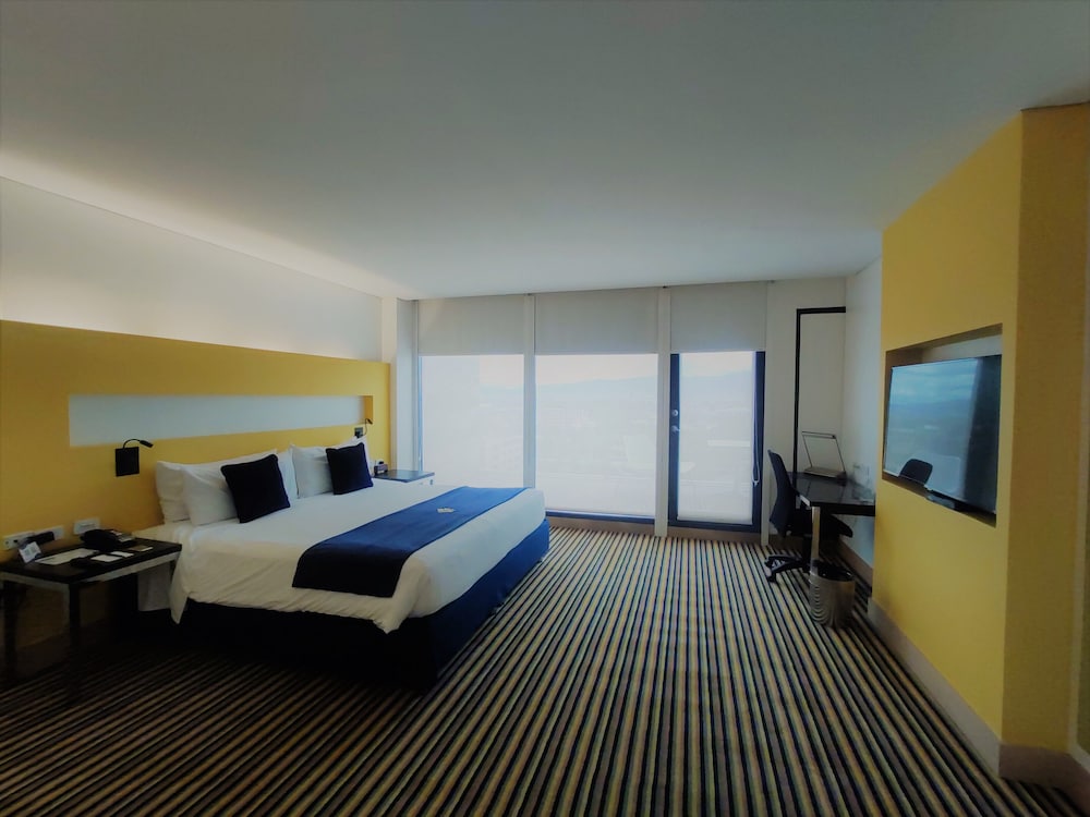 Presidential Suite photo 1