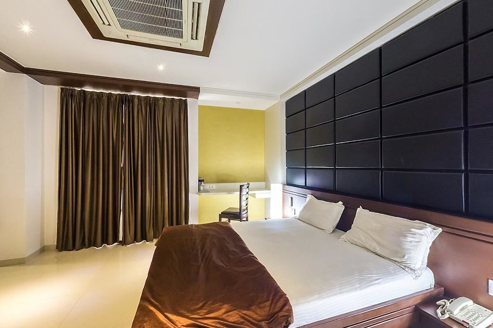 Deluxe Double or Twin Room, 1 Large Twin Bed, Non Smoking - Photo 7
