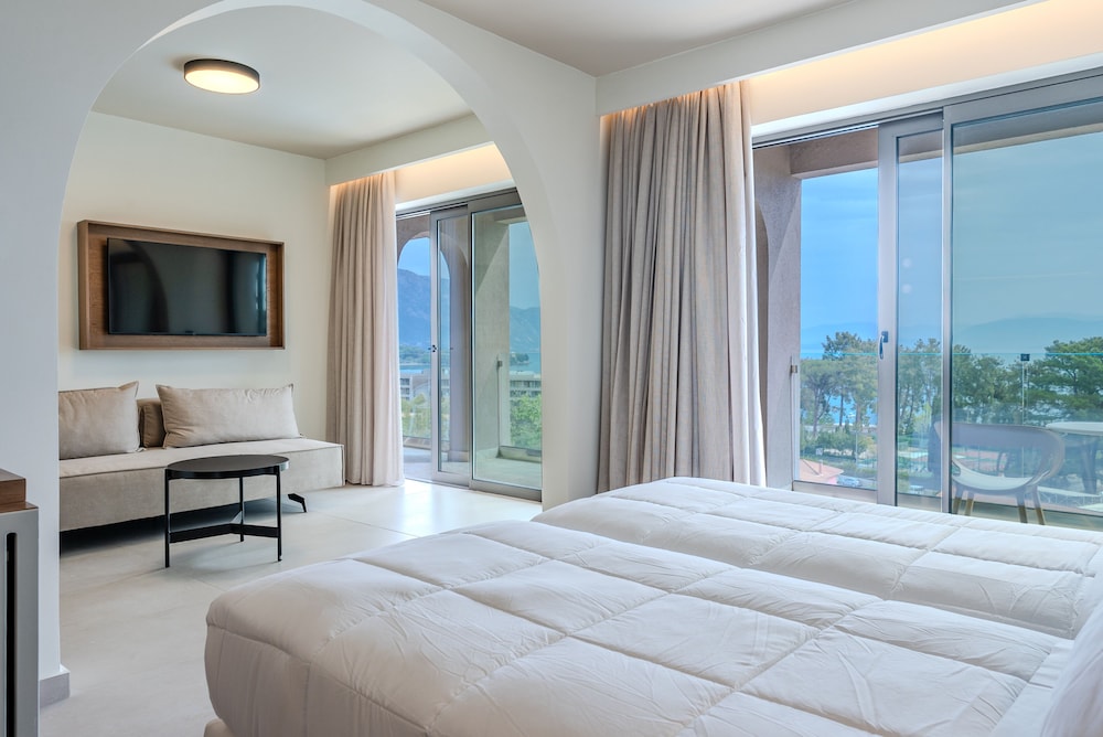Premium One bedroom Suite with sea view - Photo 19