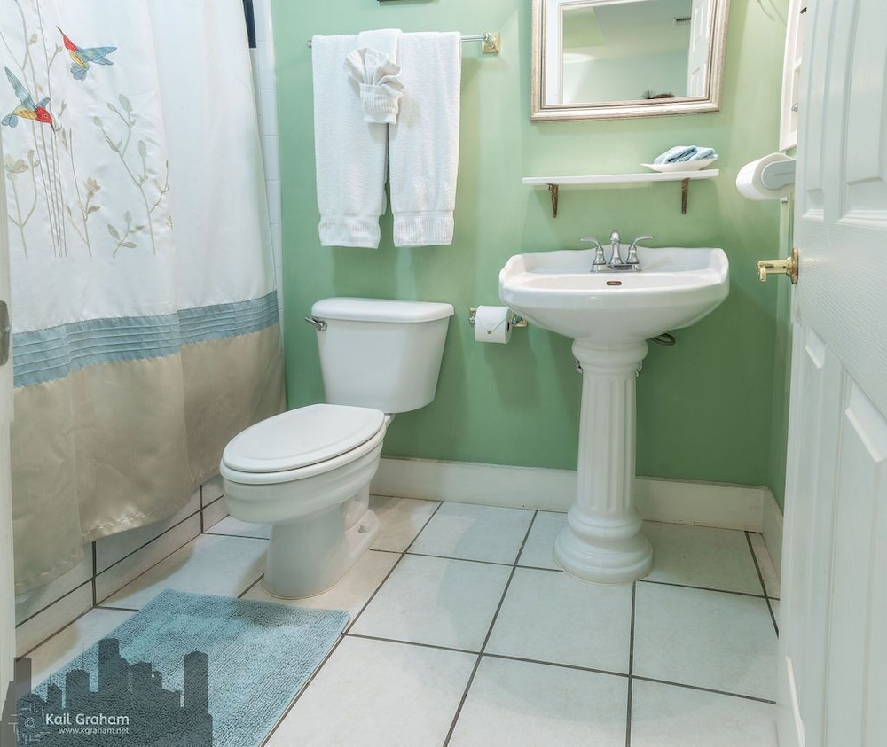 Cypress Cove Room photo 3