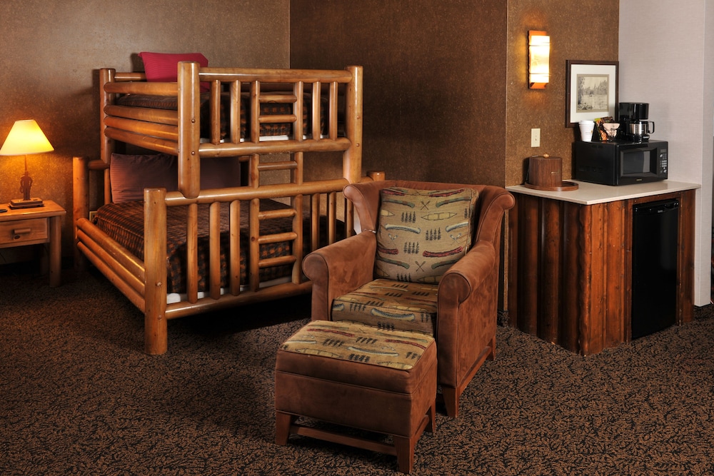 Expanded King with Bunk Bed - Photo 5