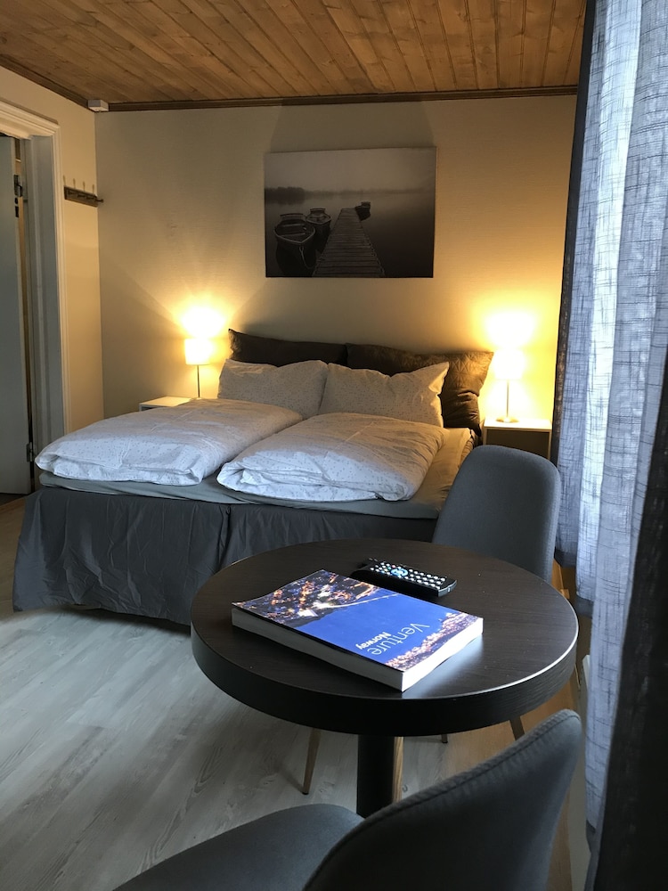 Double or Twin Room photo 1