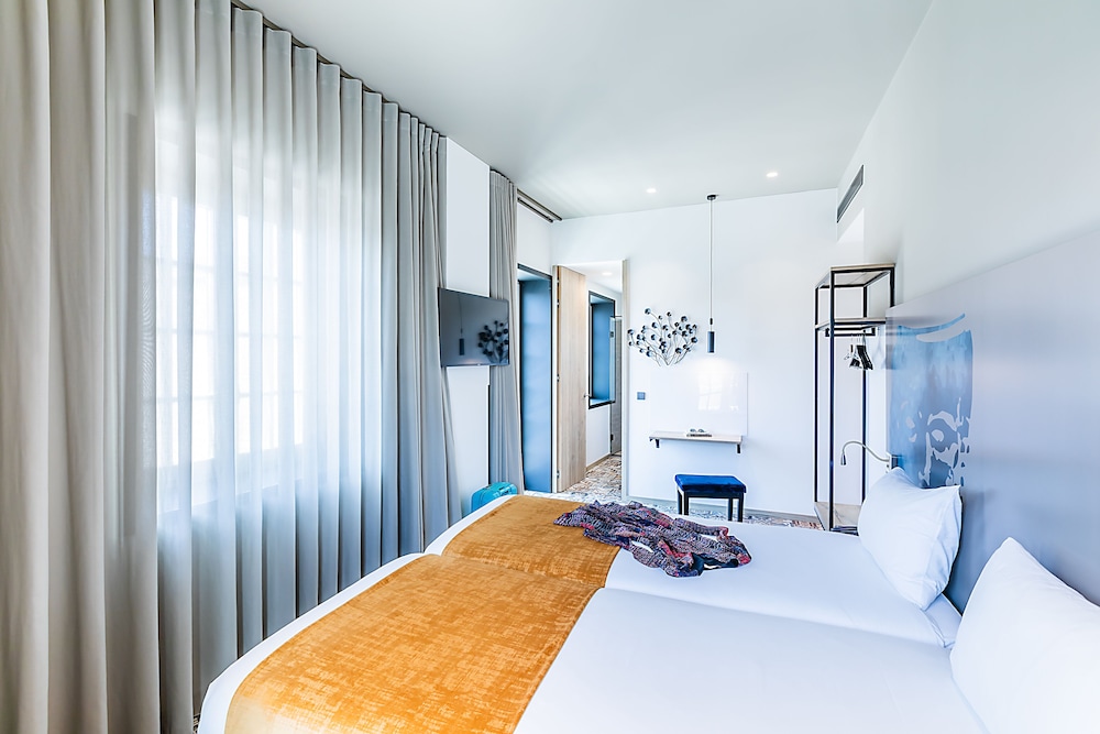 Twin Room, 2 Twin Beds - Photo 1