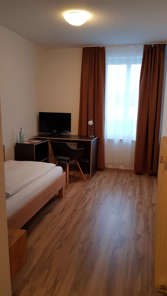 Comfort Single Room