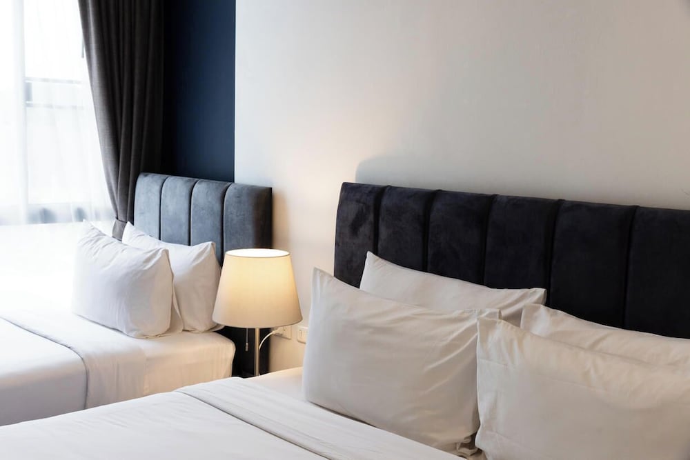 Superior Triple Room, Multiple Beds - Photo 3