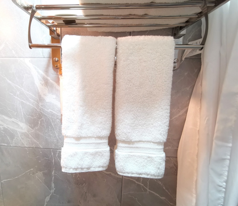Deluxe Double Room, Air conditioning photo 3