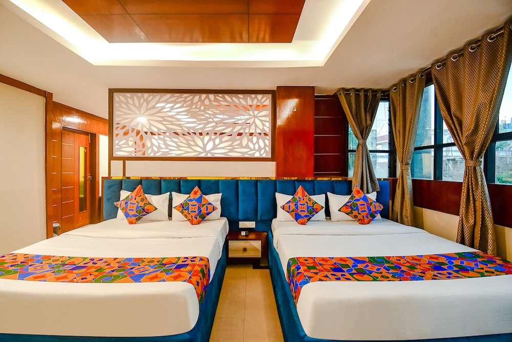 Luxury Suite photo 2