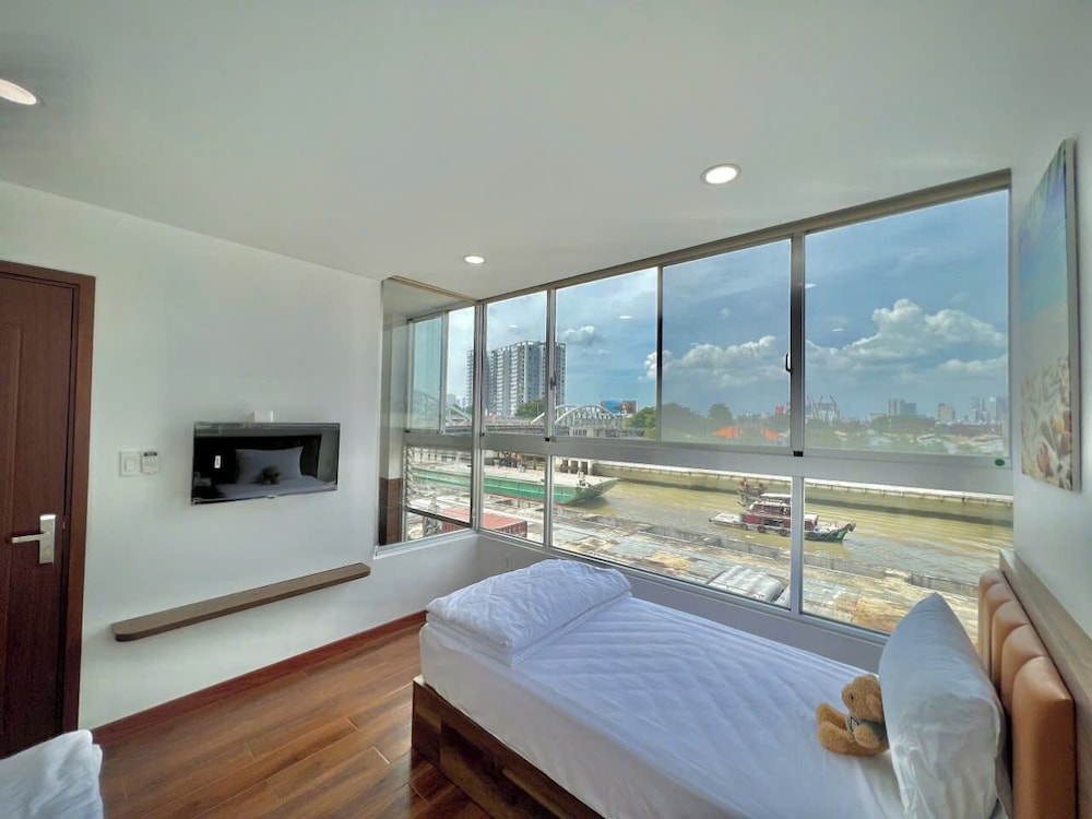 Junior Double Or Twin Room