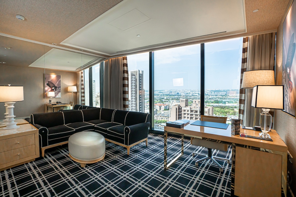 Lin Garden Suite Double