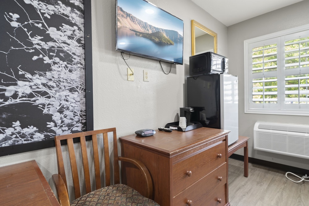 Deluxe Room, 2 Double Beds, Non Smoking - Photo 6