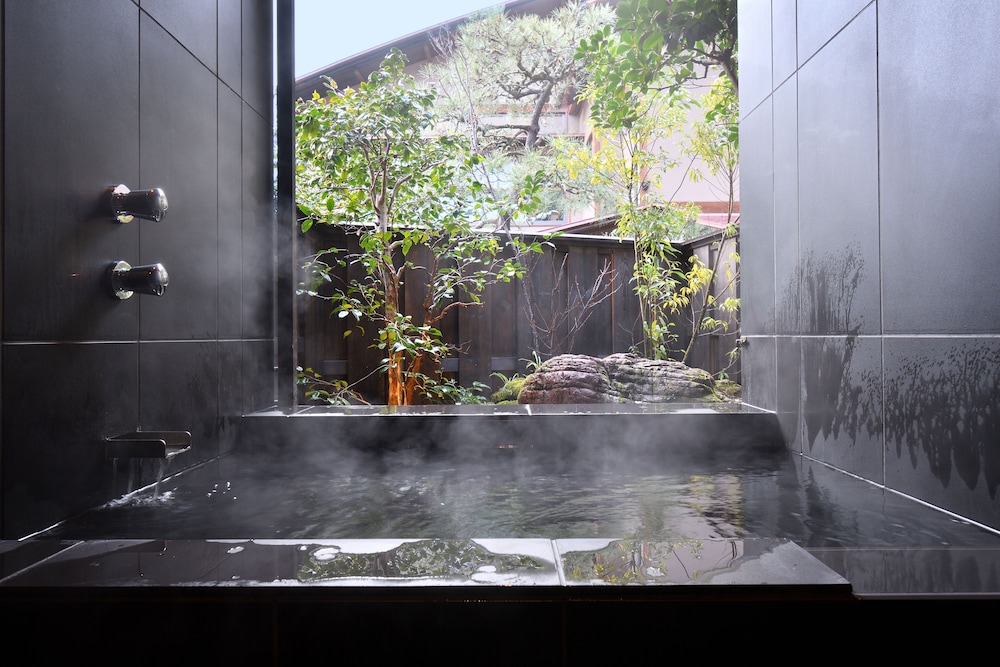 Japanese Style Twin Bed Room with Onsen (No smoking) photo 3