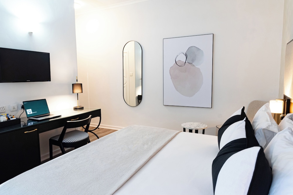 Standard Room, 1 Double Bed, Garden View (STANDARD DOUBLE) - Photo 4