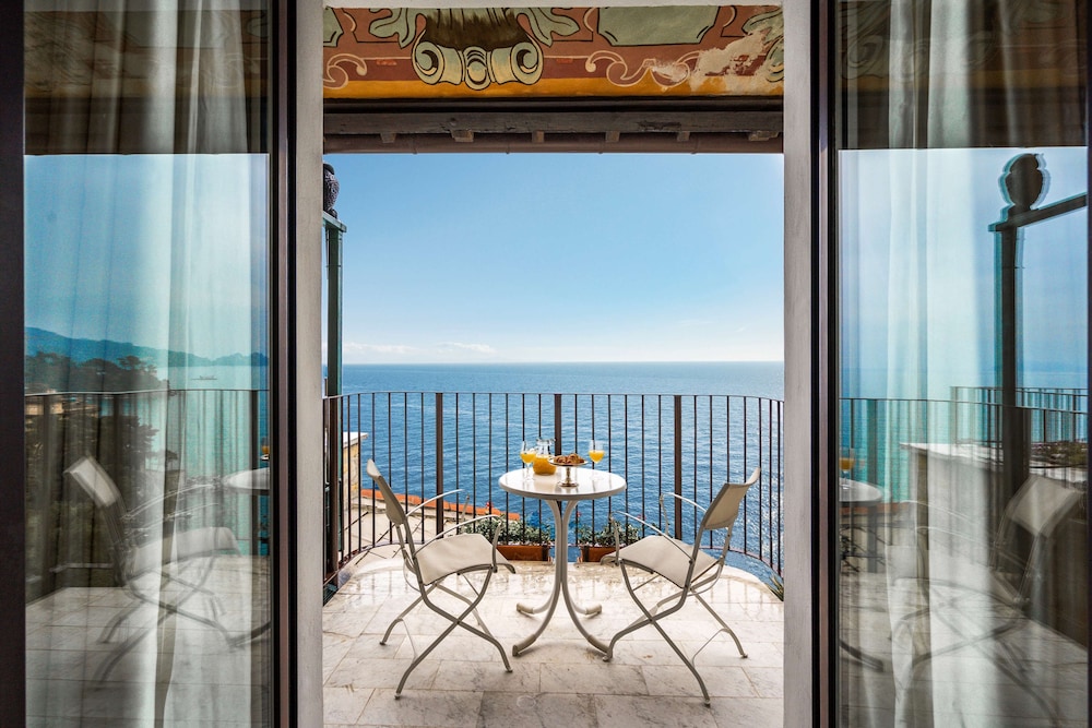 Classic Suite, Balcony, Sea View - Photo 8