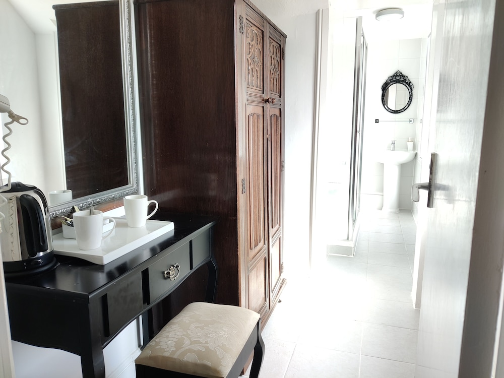 Superior Double Room, 1 Double Bed (Four Poster Bed) - Photo 10