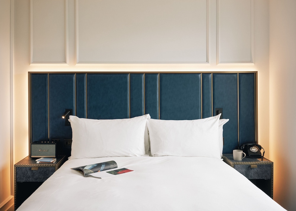 Junior Suite, City View photo 3