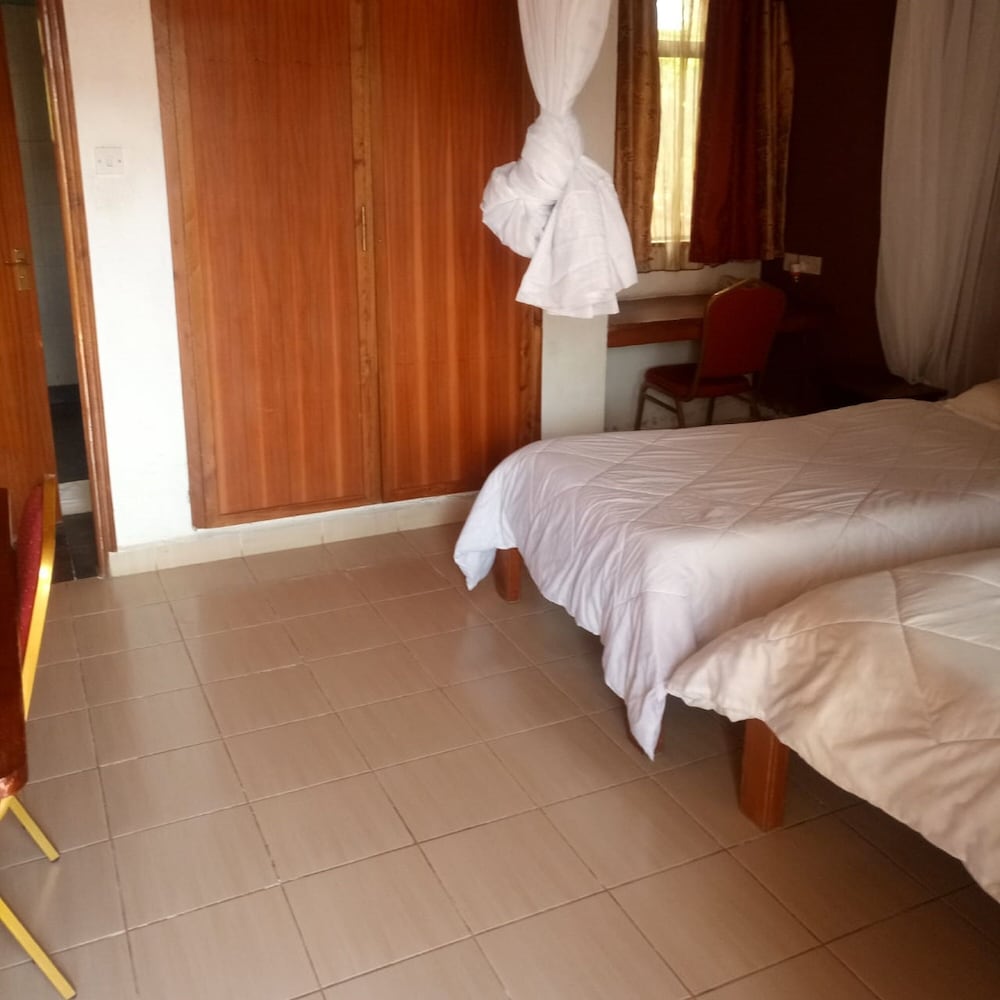 Twin Room photo 2