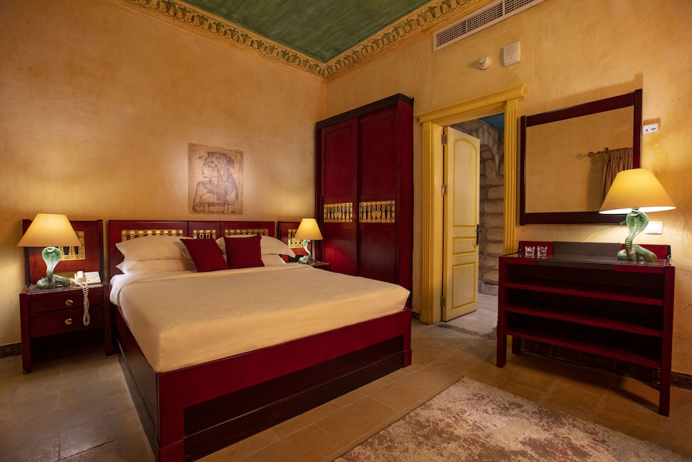 Superior Room, Multiple Beds, Sea View (Cleopatra Villa) photo 2