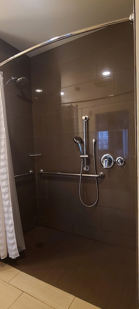 Suite, 1 King Bed with Sofa bed, Accessible (Shower)