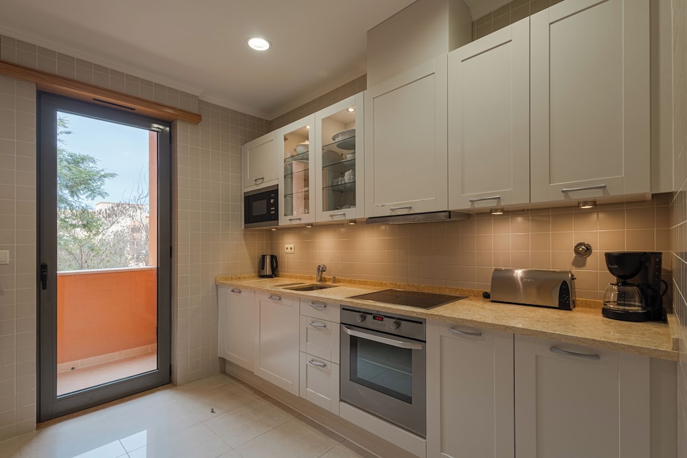 Standard Apartment, 3 Bedrooms - Photo 4
