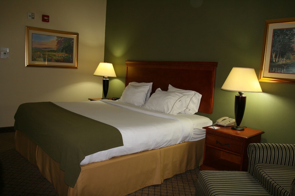 Standard Room - Photo 1