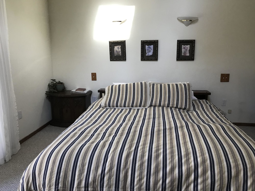 Triple Room, Ensuite, Garden View (Pisces) photo 1