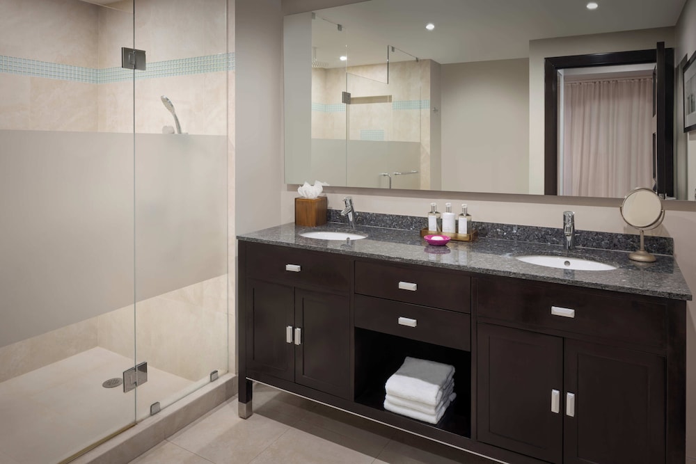 Family Suite, 1 Bedroom, Bay View