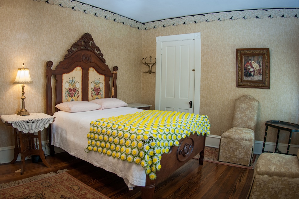 Traditional Room (Julliet)