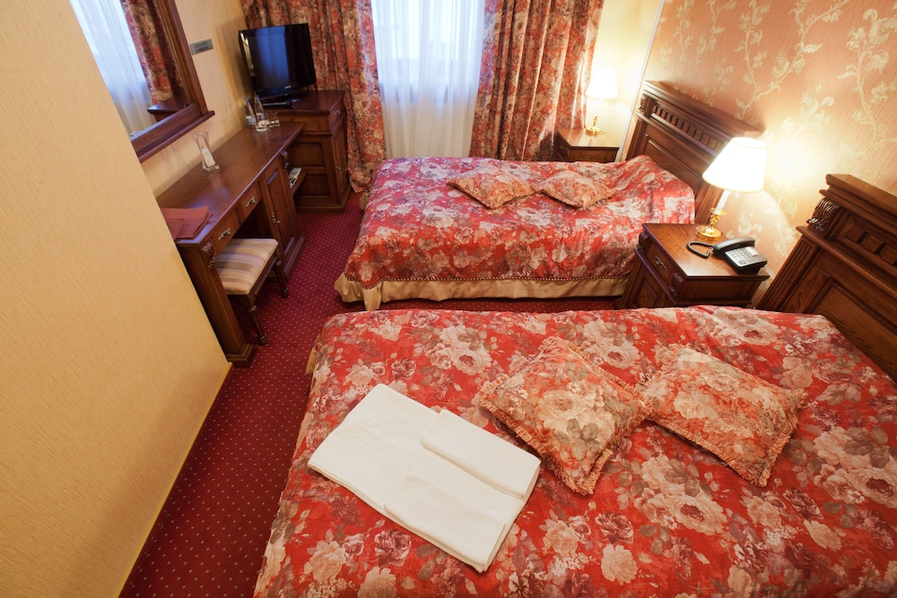 Standard Twin Room photo 2