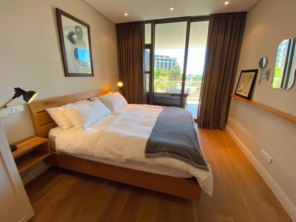 Premier Apartment