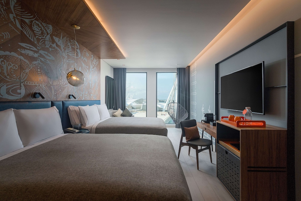 Signature Double Room, 2 Queen Beds (La Isla)