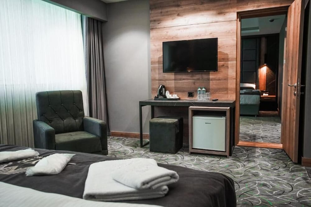 Deluxe Suite photo 1
