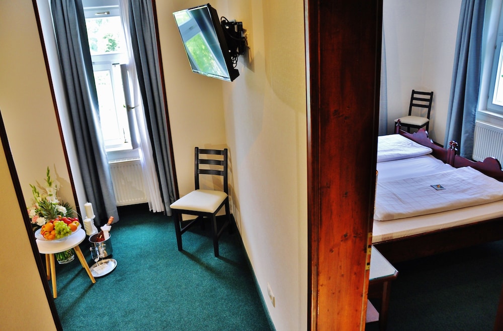 Grand Double or Twin Room photo 3