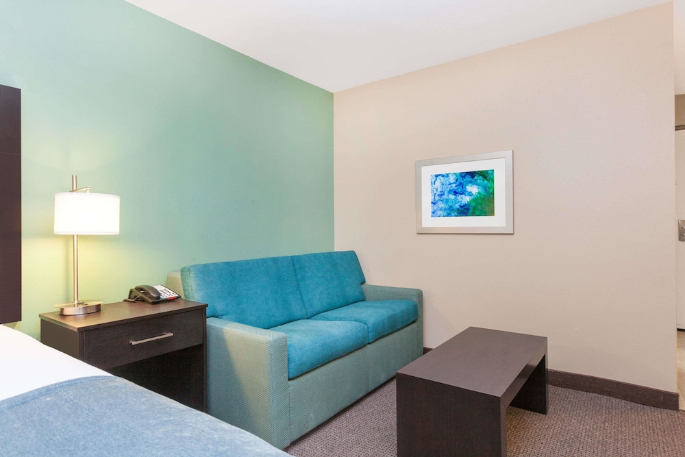 Suite, Non Smoking photo 3