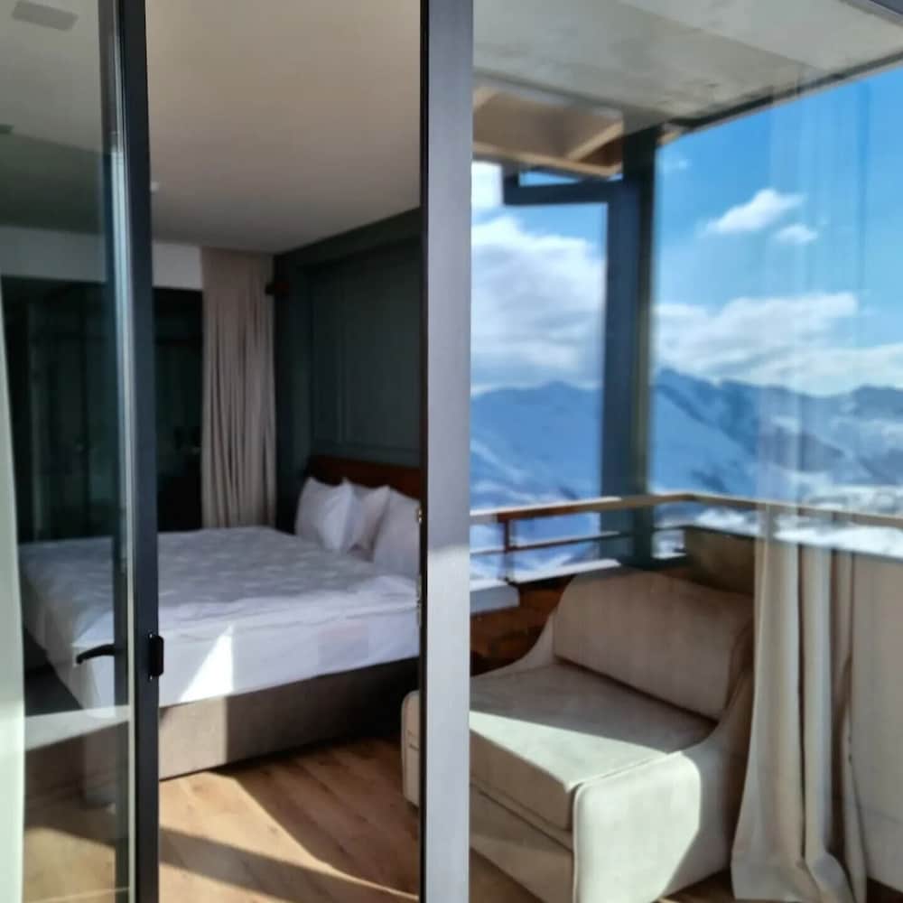 Superior Double or Twin Room - Photo 1