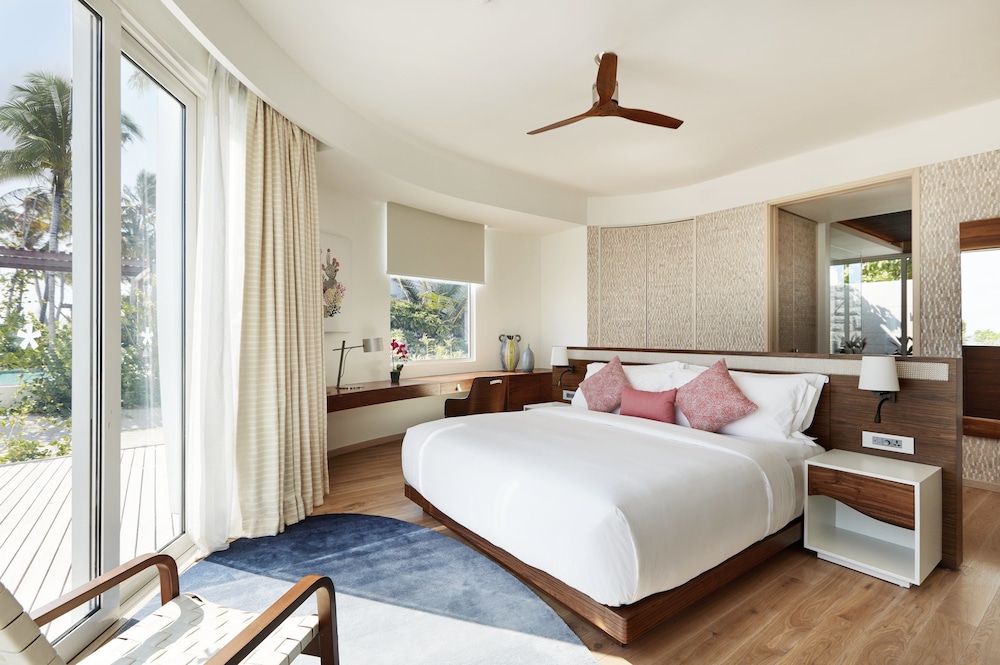 Two Bedroom Beach Residence with Pool - Photo 3