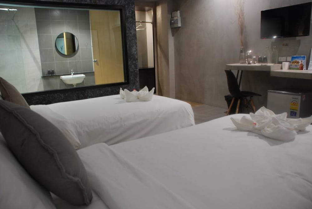 Standard Twin Room photo 3
