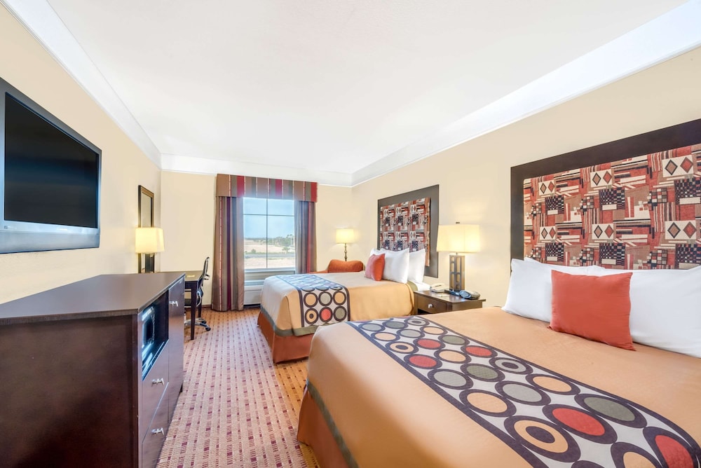 Efficiency, Business Room, 2 Queen Beds, Non Smoking - Photo 3