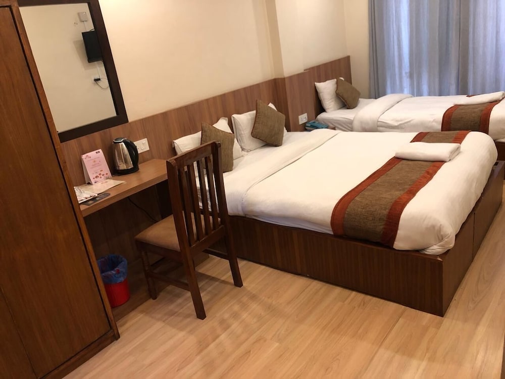 Deluxe Triple Room - Photo 1
